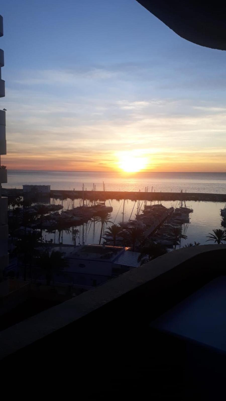 Urbanizacion Puerto Paraiso Estepona Szoba fotó