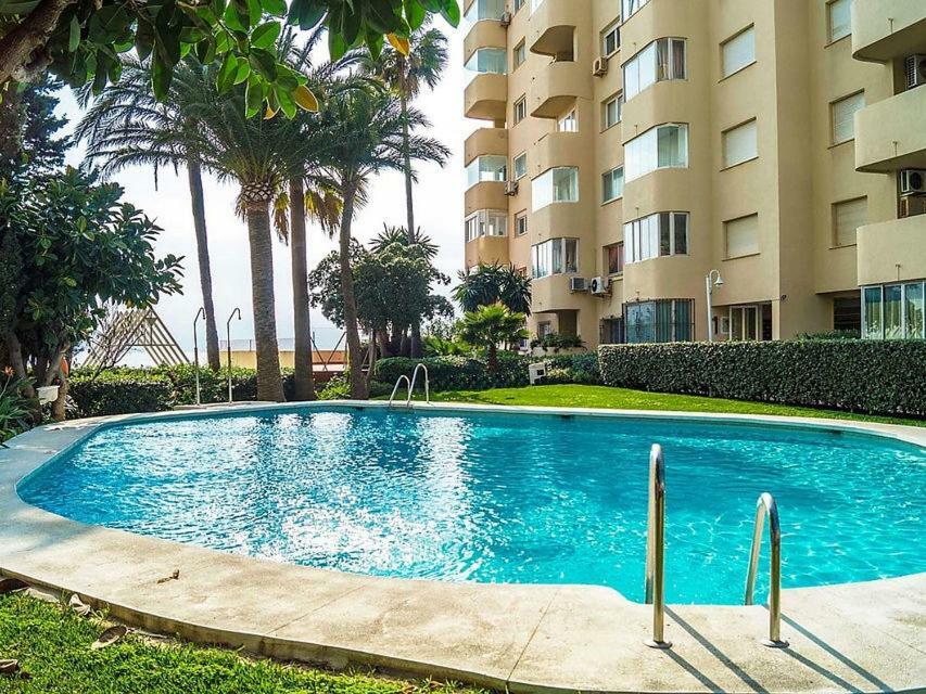 Urbanizacion Puerto Paraiso Estepona Kültér fotó